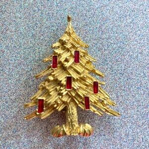 Vintage Lia Christmas Tree Brooch